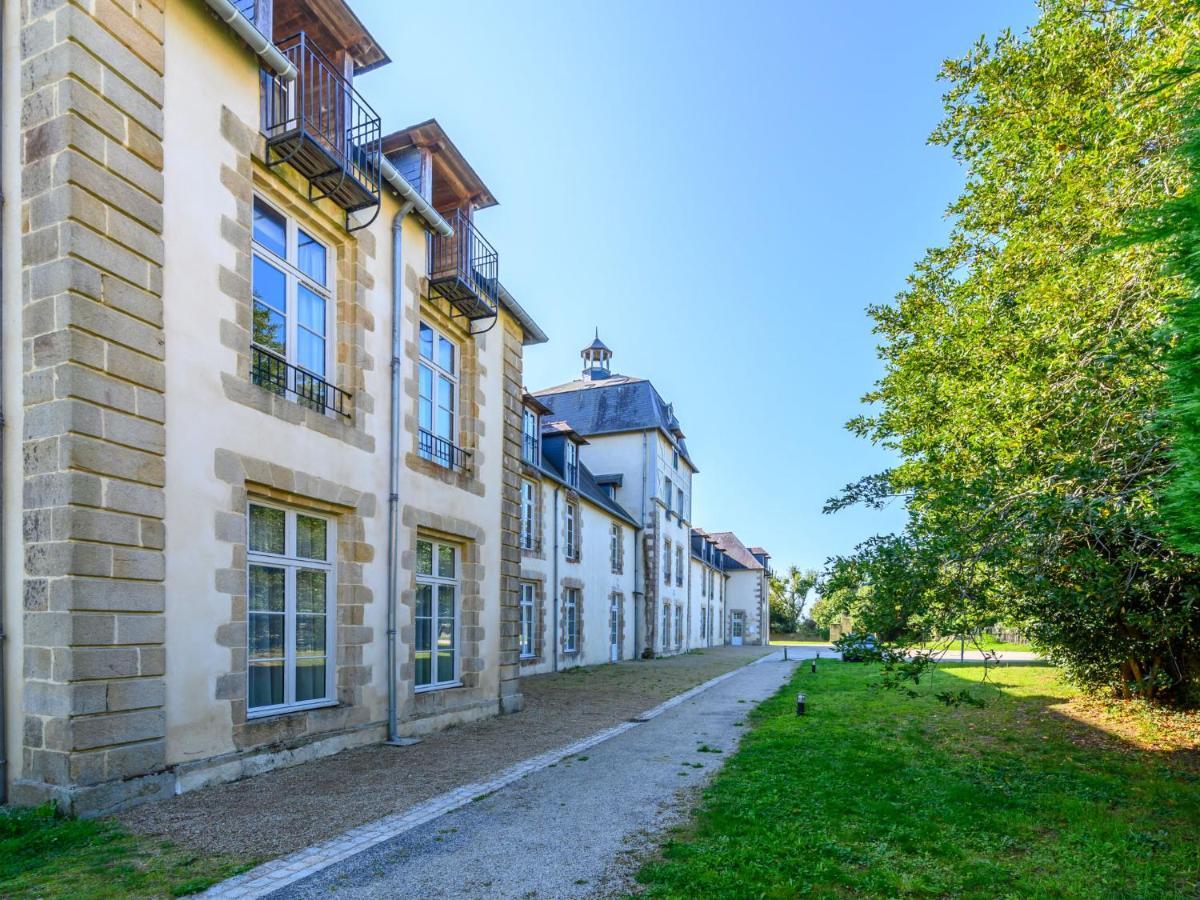 Apartment Le Chateau De Kergonano-13 By Interhome Baden Exterior foto